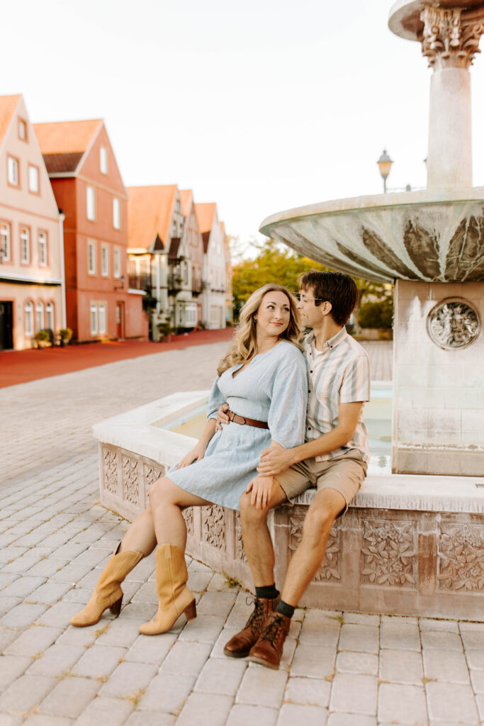 Couples Portraits in Stoudburg Village in Reinholds Pennsylvia, Couples Photography in Pennsylvania, Utah Traveling Wedding Photographer