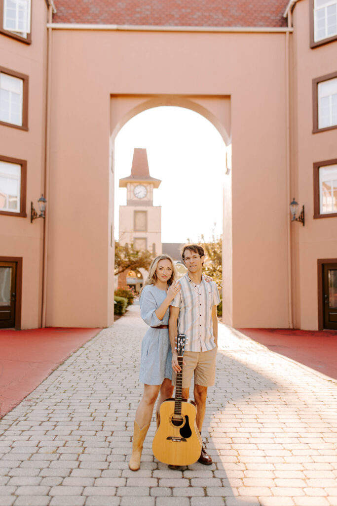 Couples Portraits in Stoudburg Village in Reinholds Pennsylvia, Couples Photography in Pennsylvania, Utah Traveling Wedding Photographer