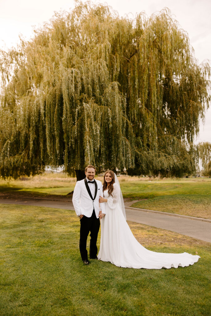 Sleepy Ridge Wedding in Orem Utah, Utah Wedding Photographer, Sleepy Ridge Weddings